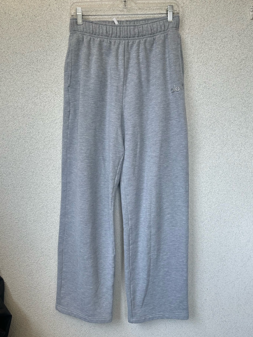 Alo Yoga Accolade Wide Leg Sweatpants Gray Lounge Pants Size Small